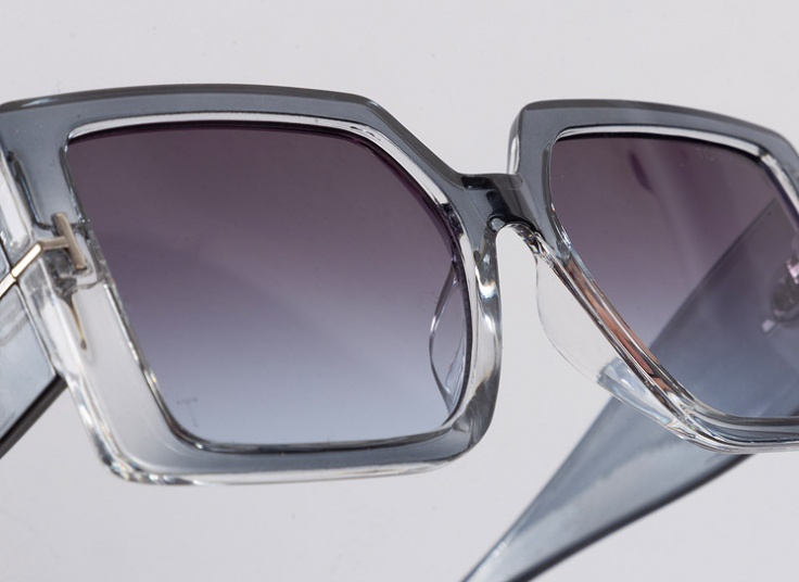 عینک زنانه TOM FORD مدل 1820