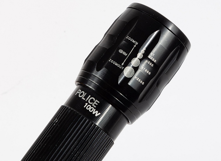 چراغ قوه پلیس