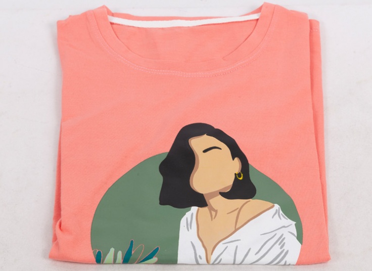 تیشرت زنانه طرح Face off