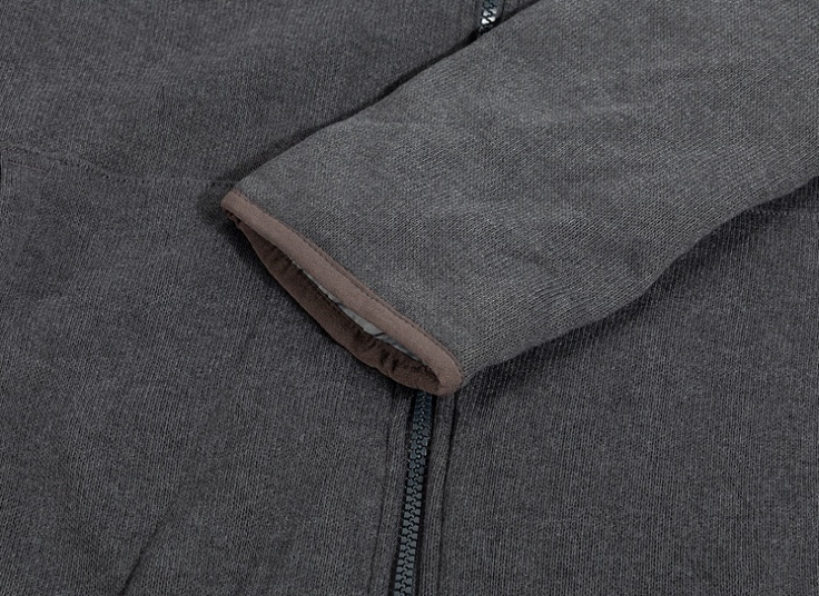 کاپشن decathlon