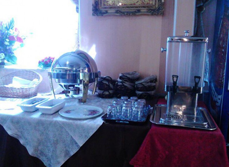 کافه استخر هتل ونوس