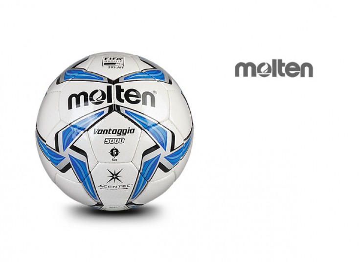 توپ فوتبال molten