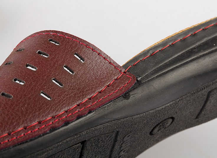 صندل چرم زنانه Sama