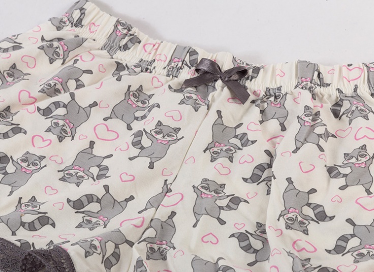 شلوارک زنانه طرح راکون