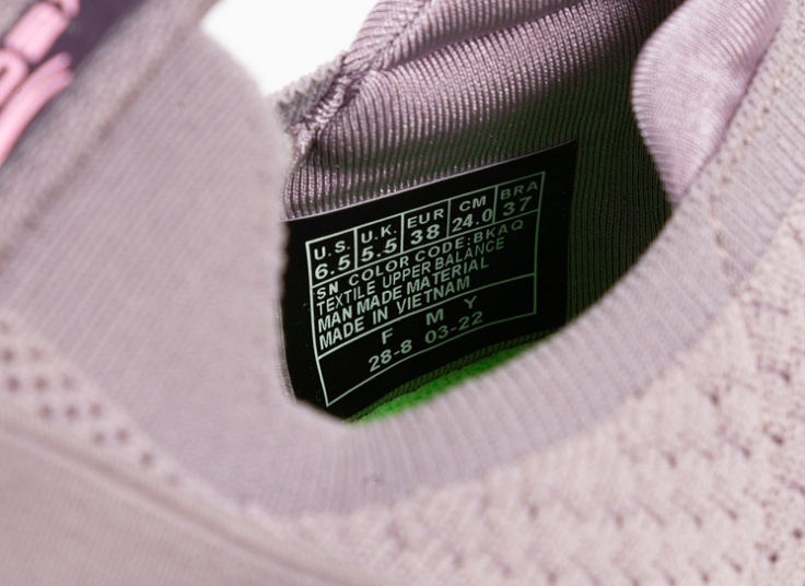 کتانی جورابی زنانه Skechers مدل 706