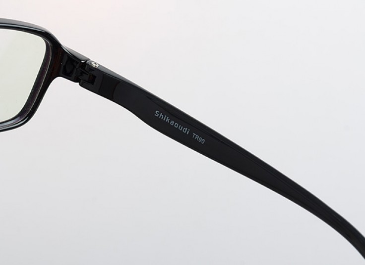 عینک طبی shikaoudi