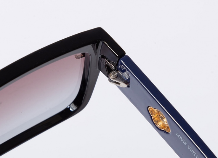 عینک آفتابی زنانه LV مدل 6071