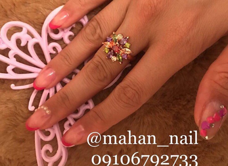 انواع خدمات ناخن در سالن ماهان
