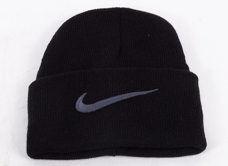 کلاه بافت Nike