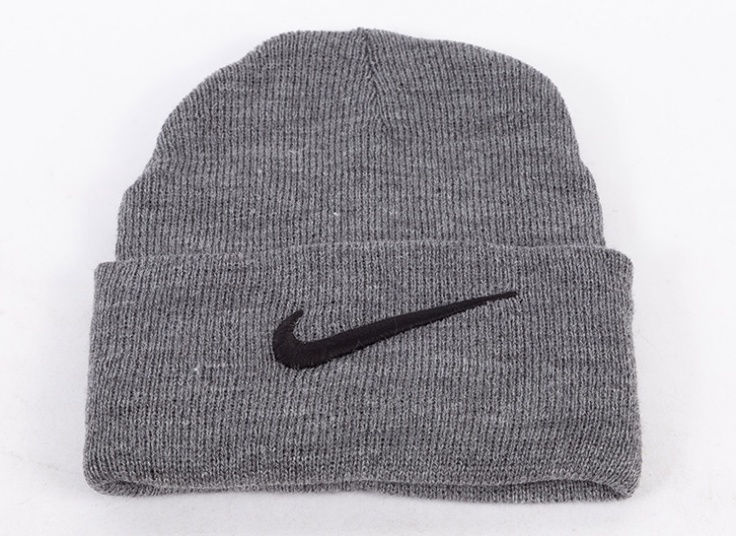 کلاه بافت Nike