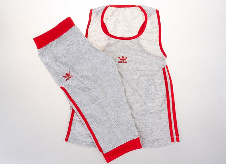 تاپ و برمودا زنانه طرح adidas