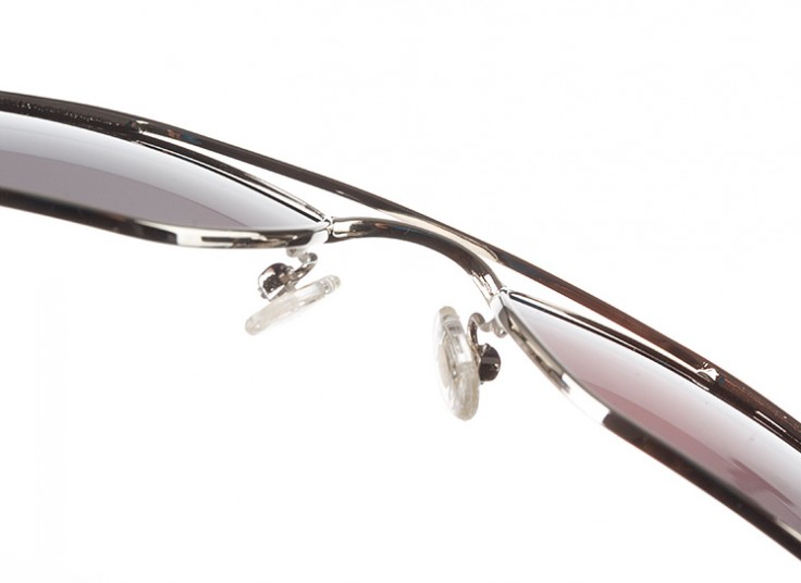 عینک آفتابی پلورایز Lacoste