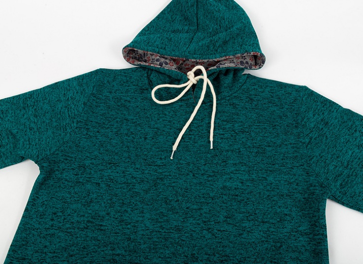 هودی کلاهدار زنانه