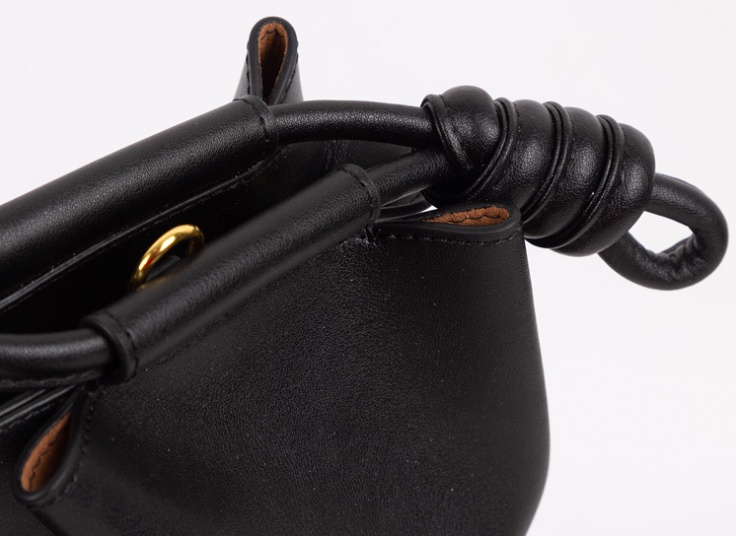 کیف زنانه LOEWE