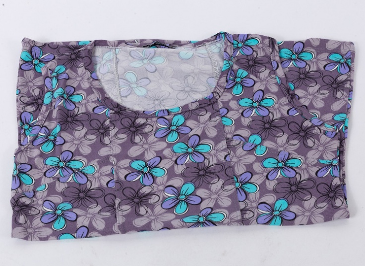 تاپ گیاهی گلدار