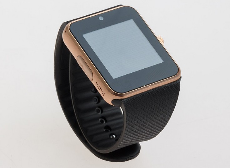 ساعت هوشمند طرح iWatch