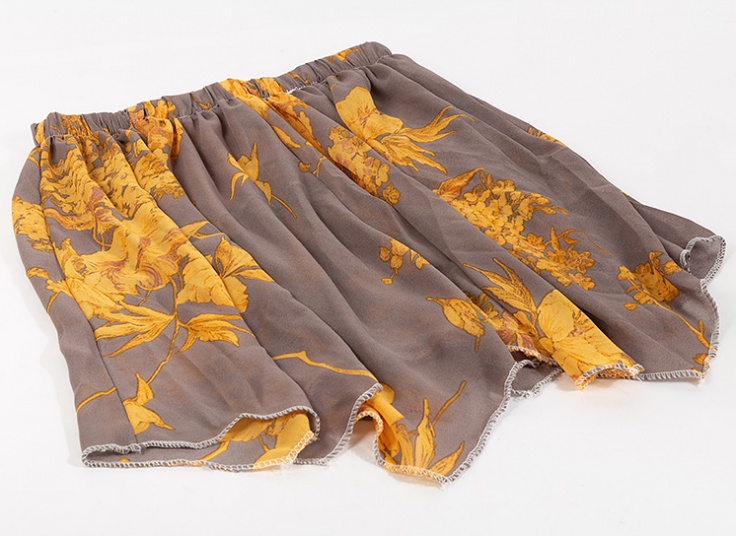 دامن کوتاه حریر