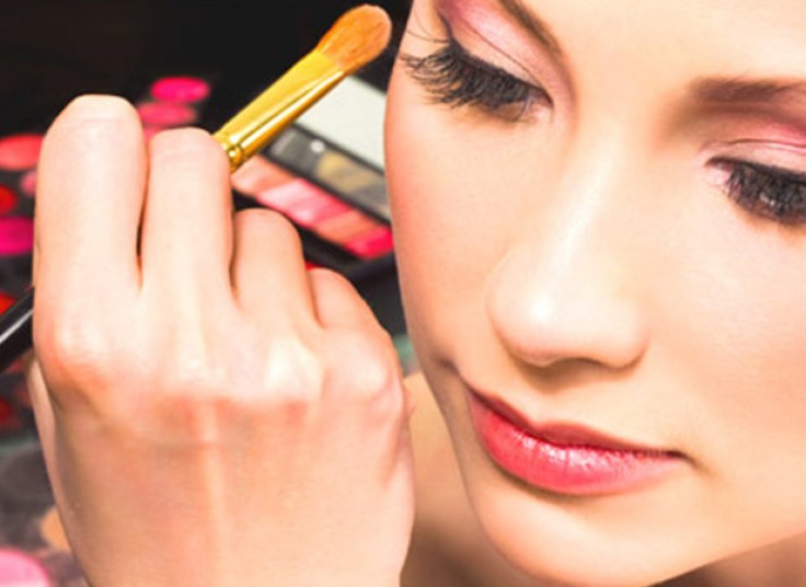 خدمات زیبایی سالن آرسی