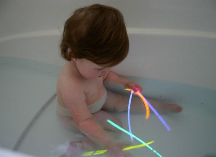 تخفیف 35 درصدی چوب درخشان جادویی popglo