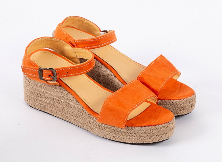 صندل زنانه لژدار