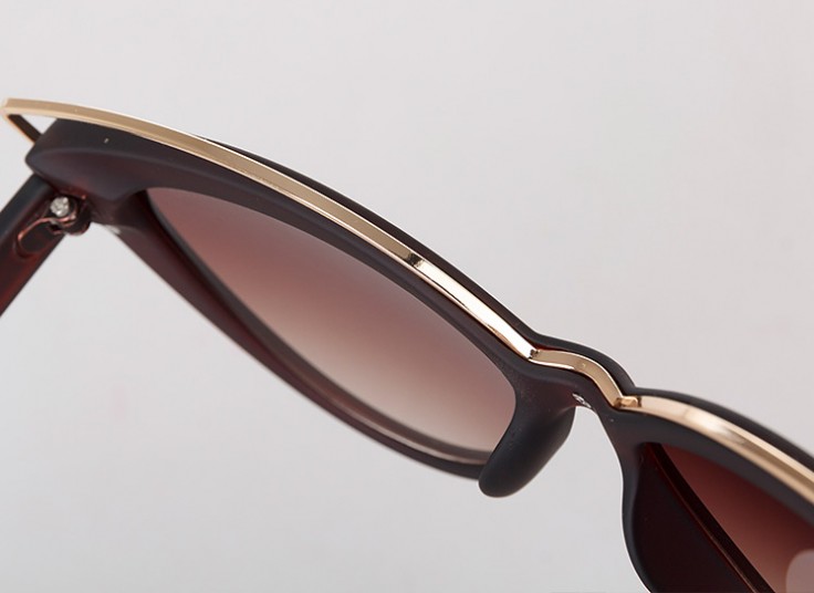 عینک آفتابی زنانه Sertino