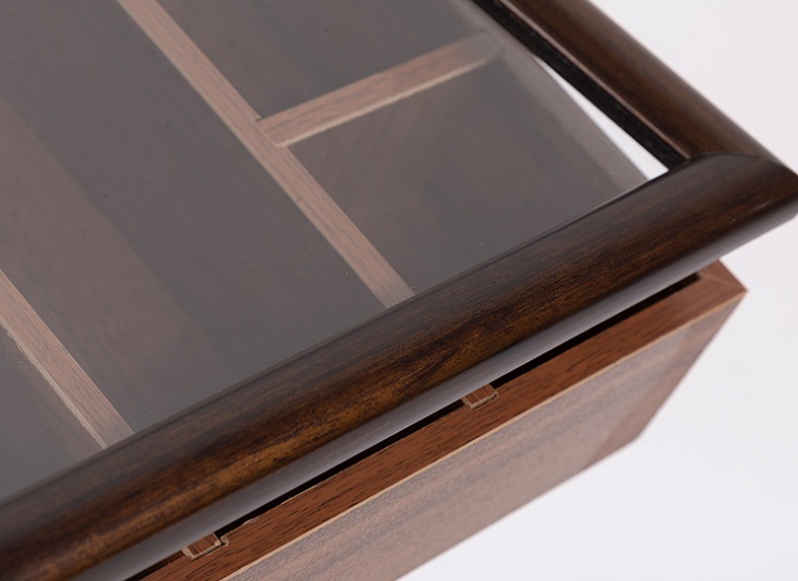 جعبه پذیرایی چوبی Romer