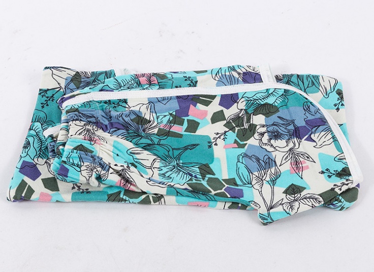 ست تاپ و شلوارک طرحدار دخترانه