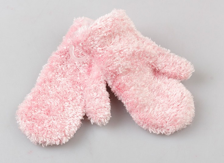 دستکش خزدار بچگانه طرح H and M