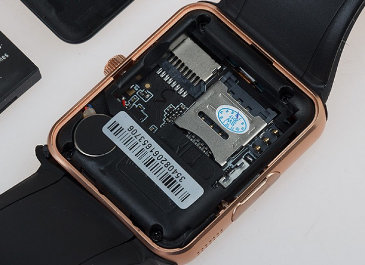 ساعت هوشمند طرح iWatch