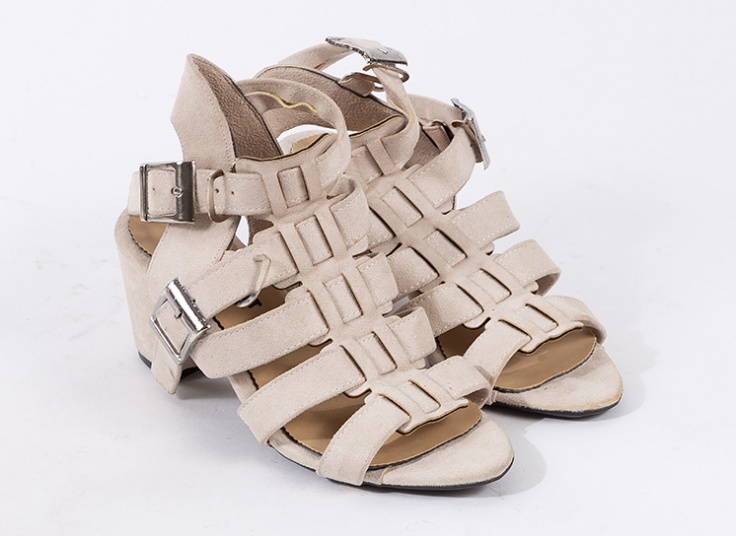 صندل پاشنه دار زنانه