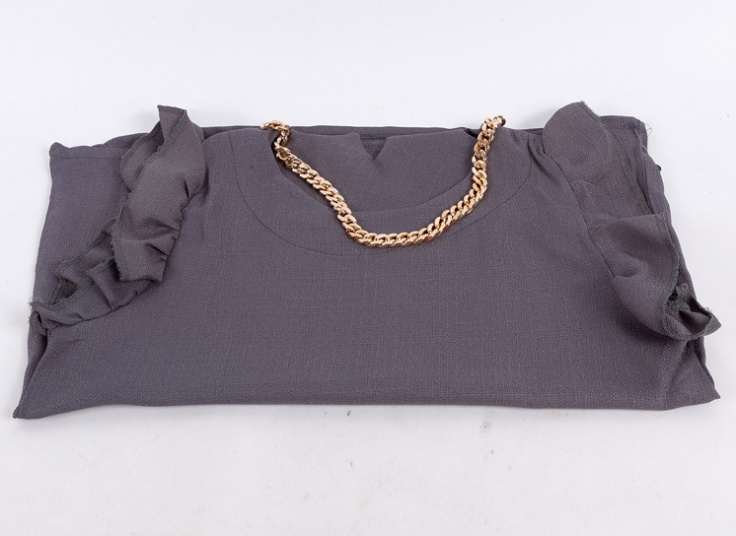 تاپ آستین چین دار