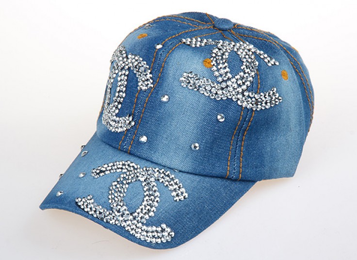 کلاه کپ نگین دار