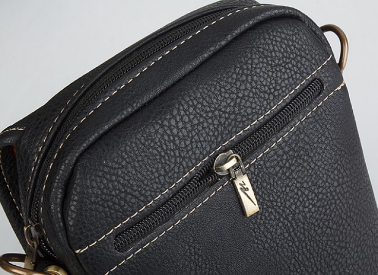 کیف کج چرمی