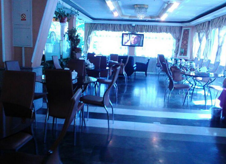 کافه استخر هتل ونوس