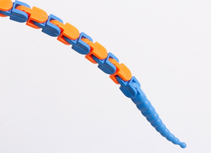 بازی خرچنگ و مار