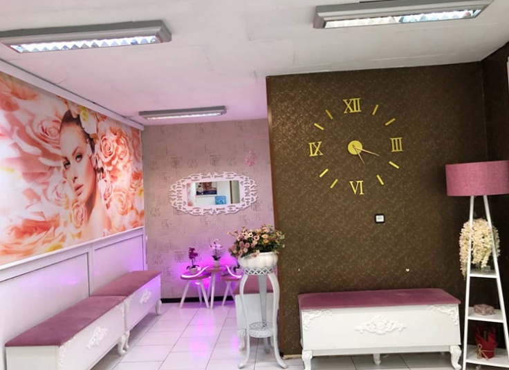 پاکسازی پوست درکلینیک رز