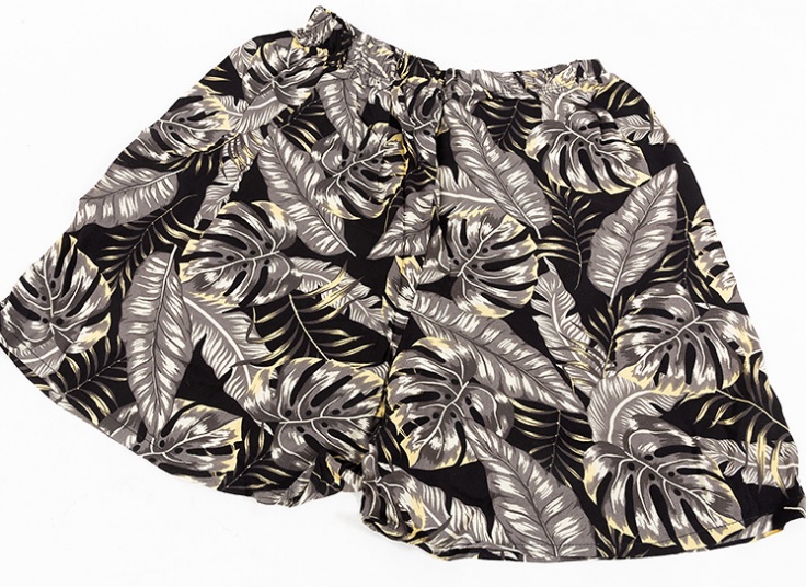 شورتک طرحدار زنانه