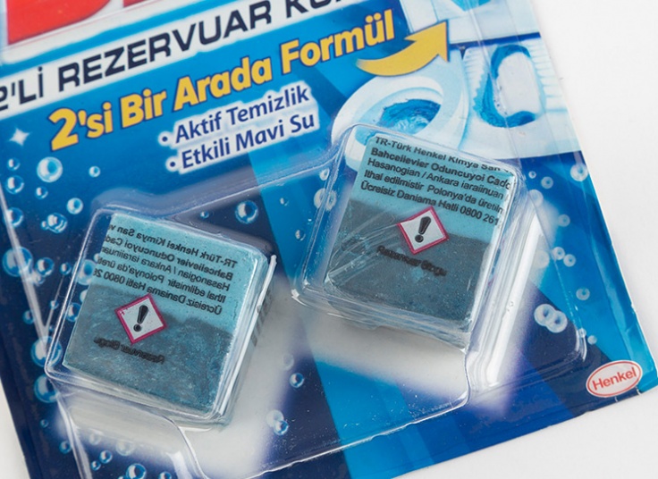 قرص توالت فرنگی و فلاش‌تانک Bref