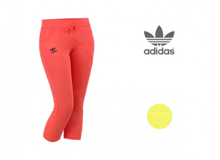 شلوار برمودا ورزشی طرح adidas