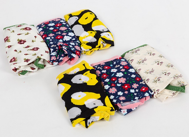 لباس زیر ella