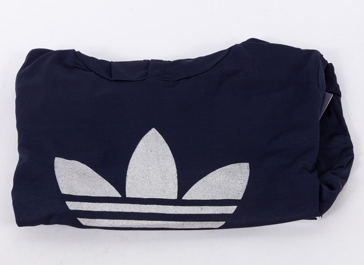 نیم تنه و شلوار کلاهدار طرح adidas