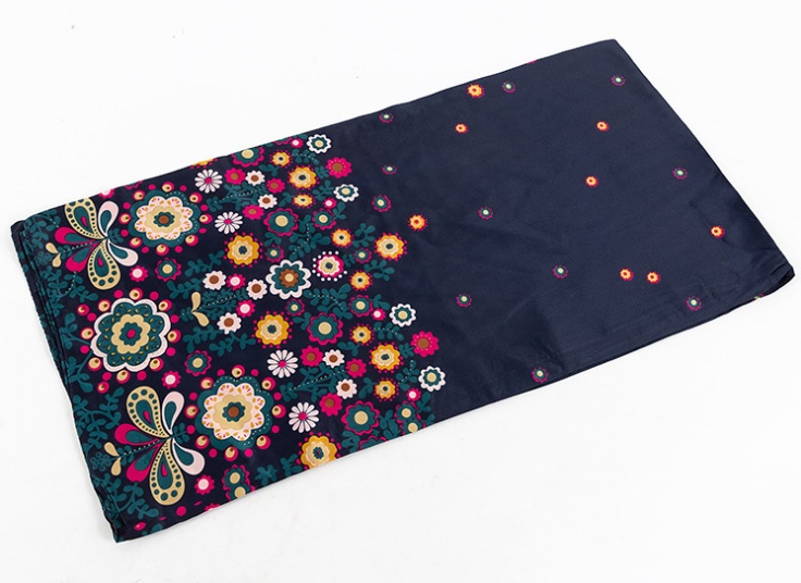 روسری ساتن طرحدار