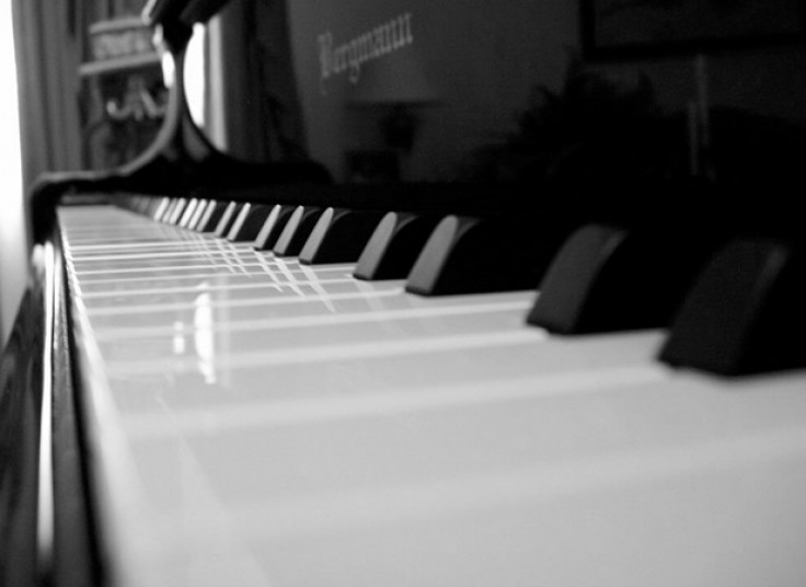 آموزشگاه موسیقی سلاله