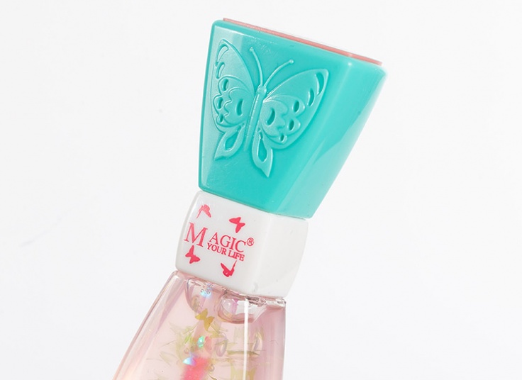 برق لب پروانه ای Magic