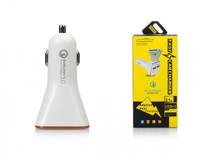 شارژر فندکی با دو خروجی USB