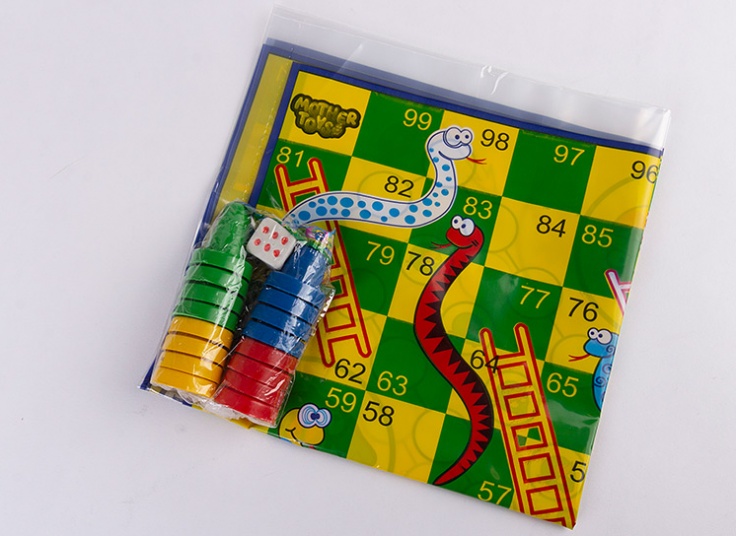 بازی منچ و مار و پله