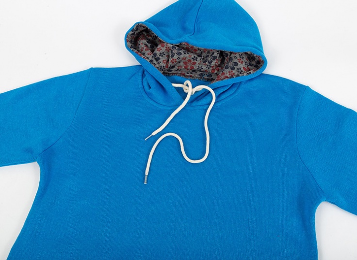 هودی کلاهدار زنانه