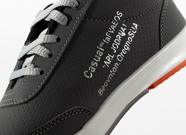 کفش زنانه طرح Calvin Clein