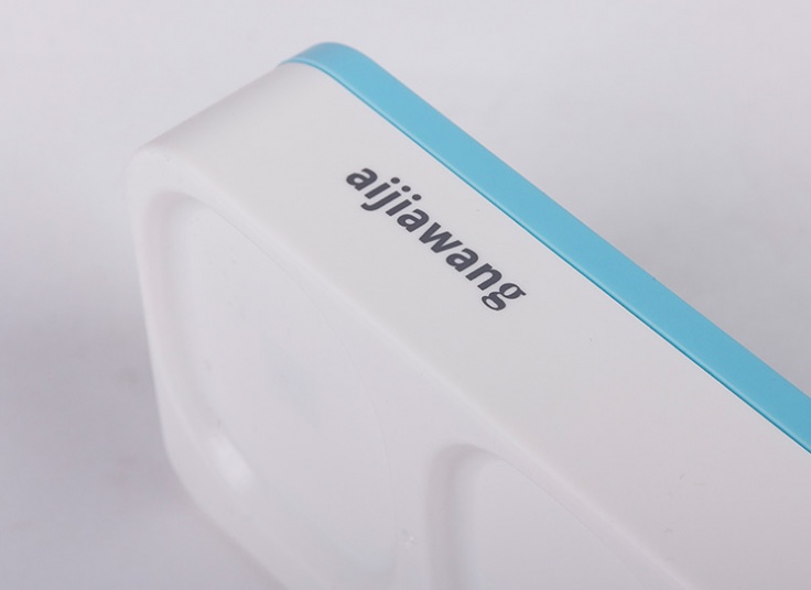 جا مسواکی و خمیر دندان ریز Aijiawang