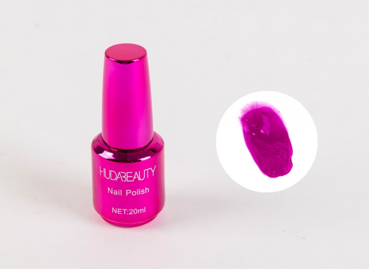 لاک ناخن Huda Beauty